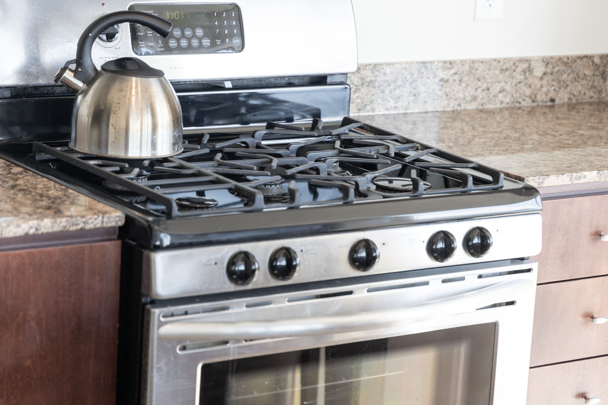 Toronto property showcase — delivered property photograph 18