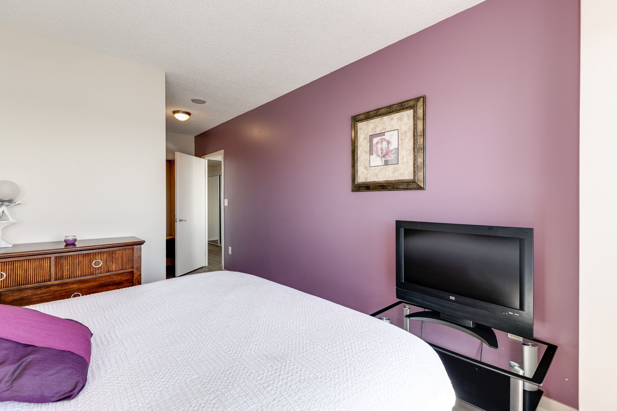 Toronto property showcase — delivered property photograph 8
