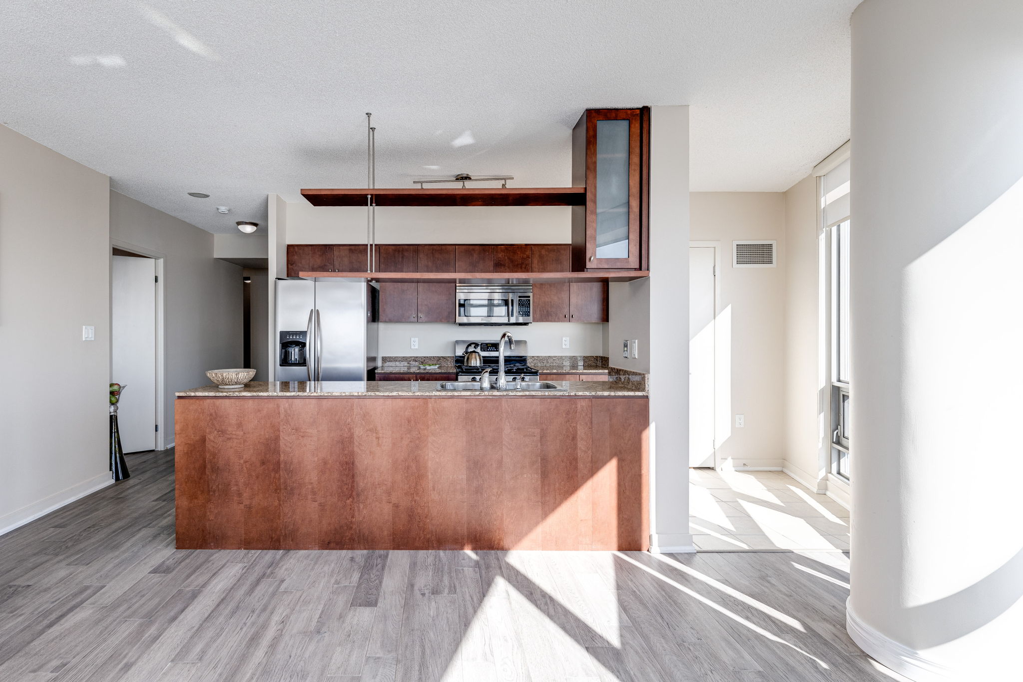 Toronto property showcase — delivered property photograph 3
