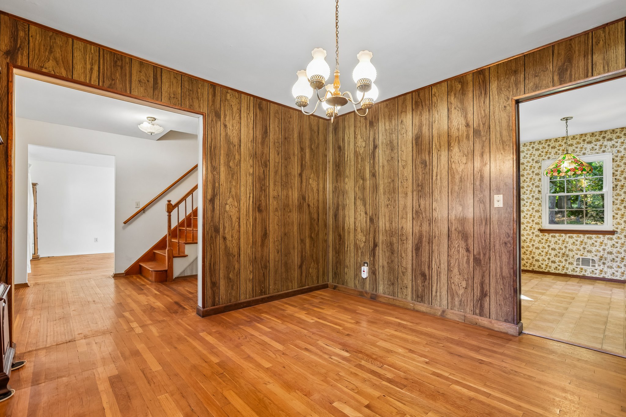 Marjorie Dr-S2310-029.jpg