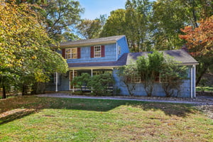 Marjorie Dr-S2310-004.jpg