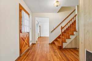 Marjorie Dr-S2310-012.jpg