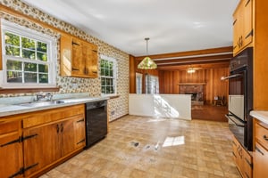 Marjorie Dr-S2310-030.jpg