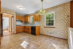 Marjorie Dr-S2310-036.jpg