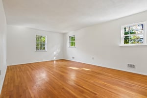 Marjorie Dr-S2310-051.jpg