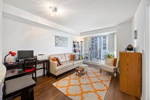 5 Michael Power Pl, Toronto, ON M9A, Canada Photo 5