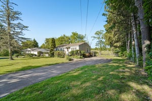 Mountain View Dr-S0206-002.jpg