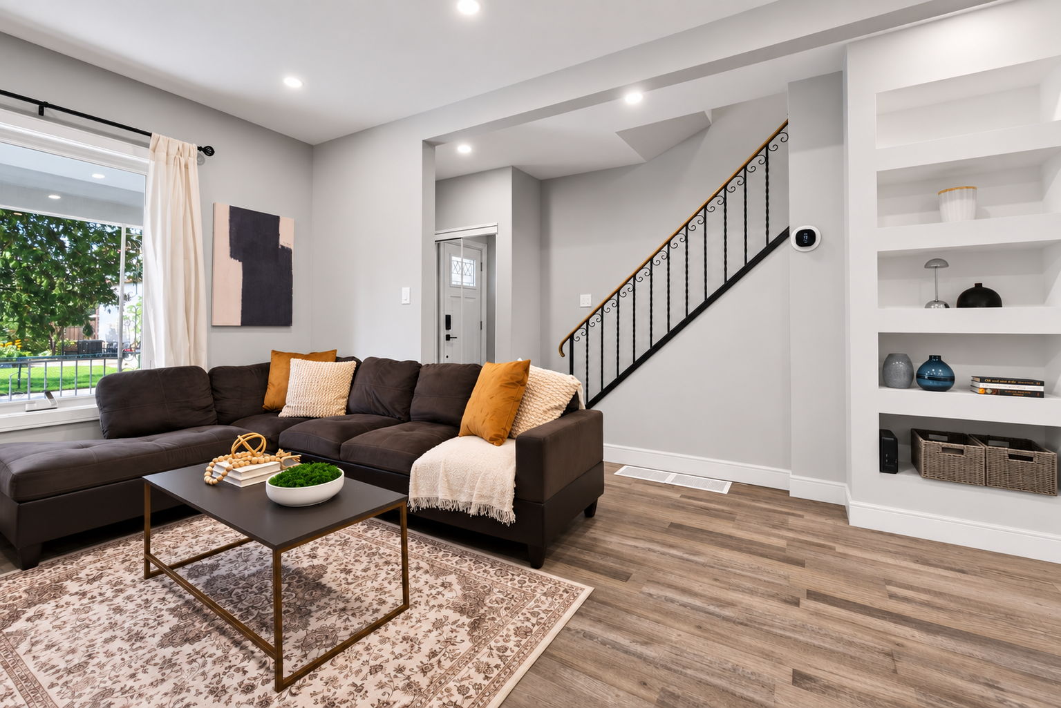 5 Newlands Ave Hamilton, ON L8H 2T4