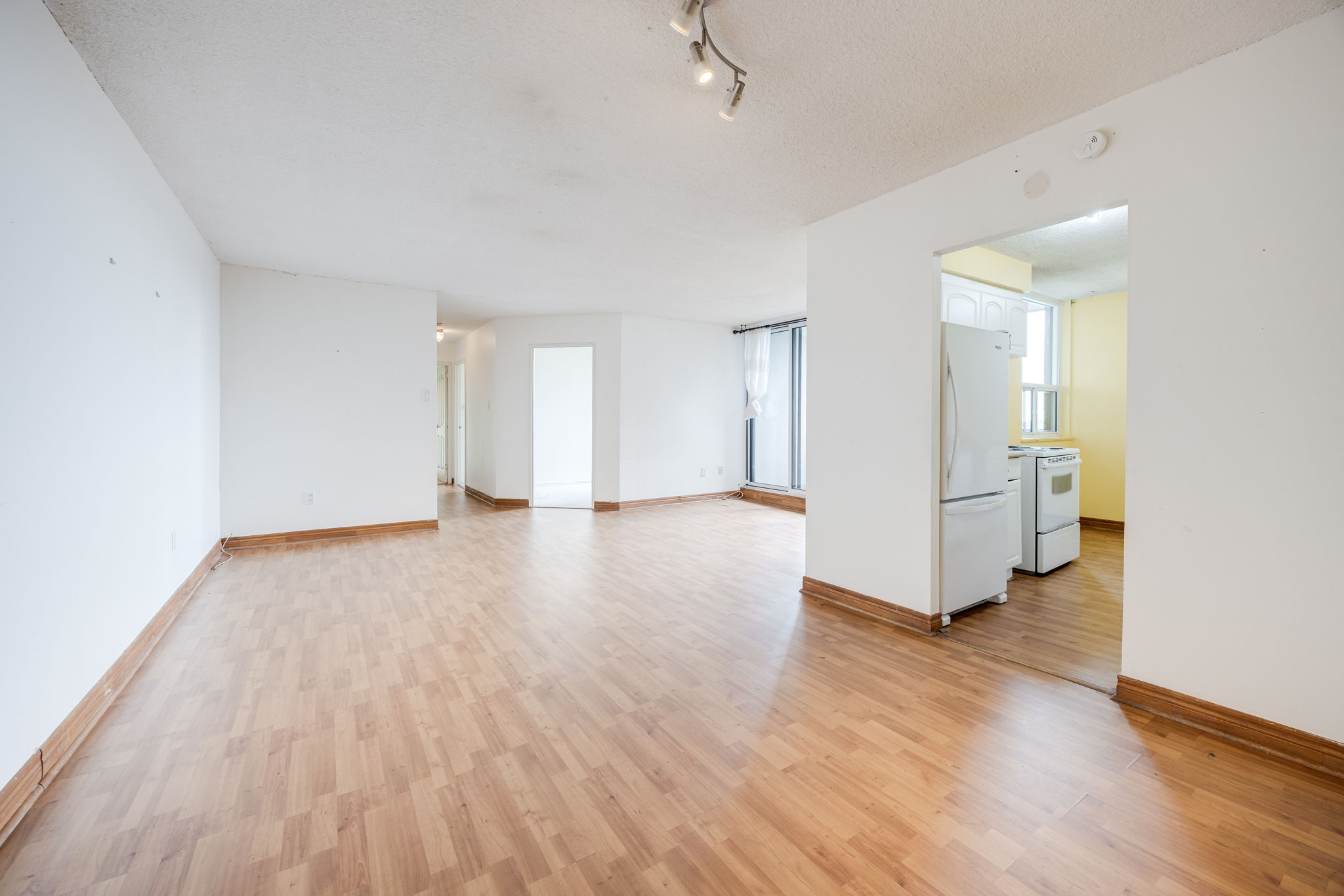 Toronto property showcase — delivered property photograph 6