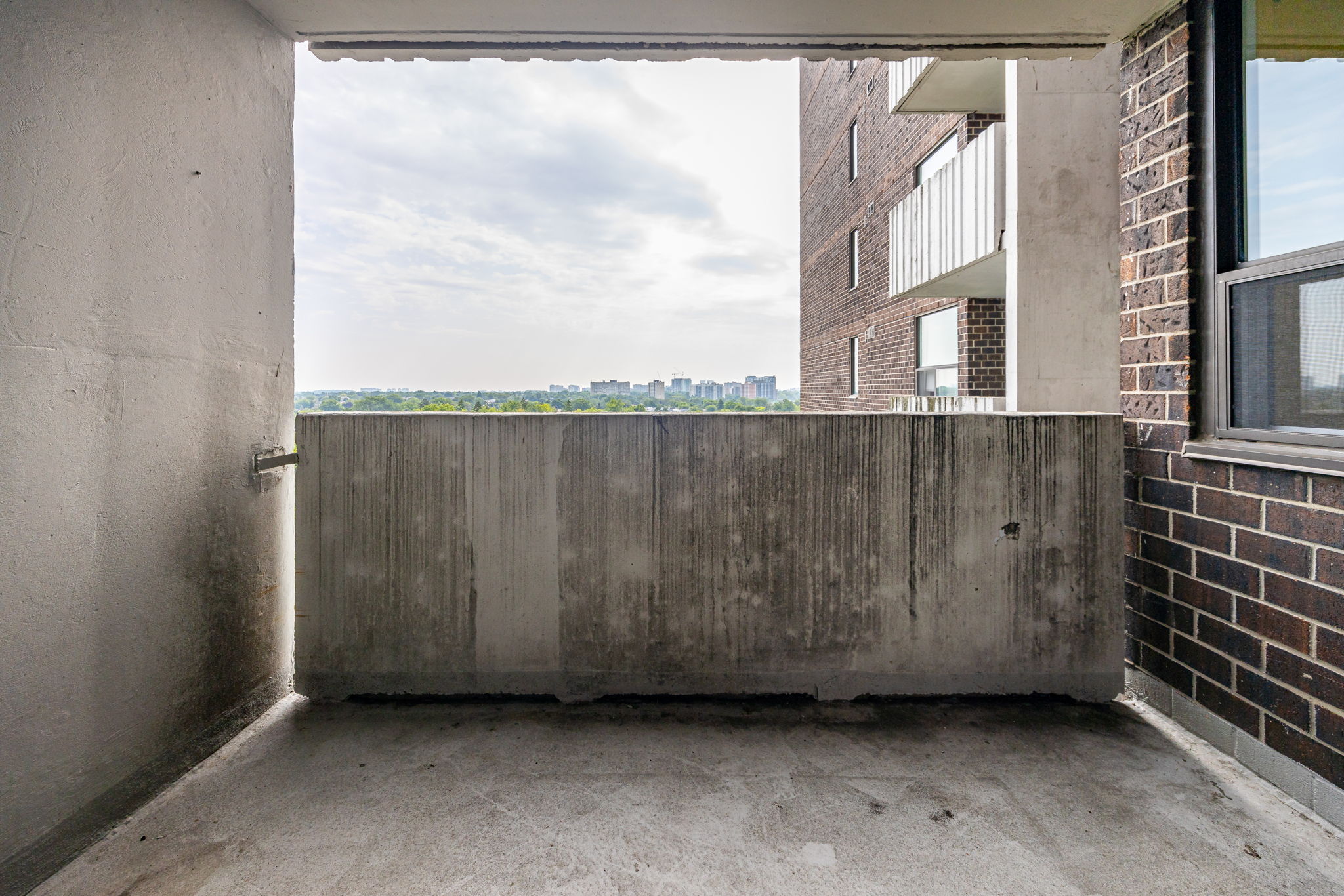 Toronto property showcase — delivered property photograph 28