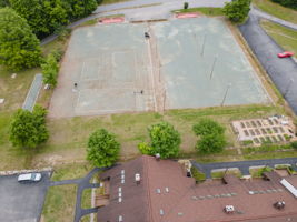  Photo 48