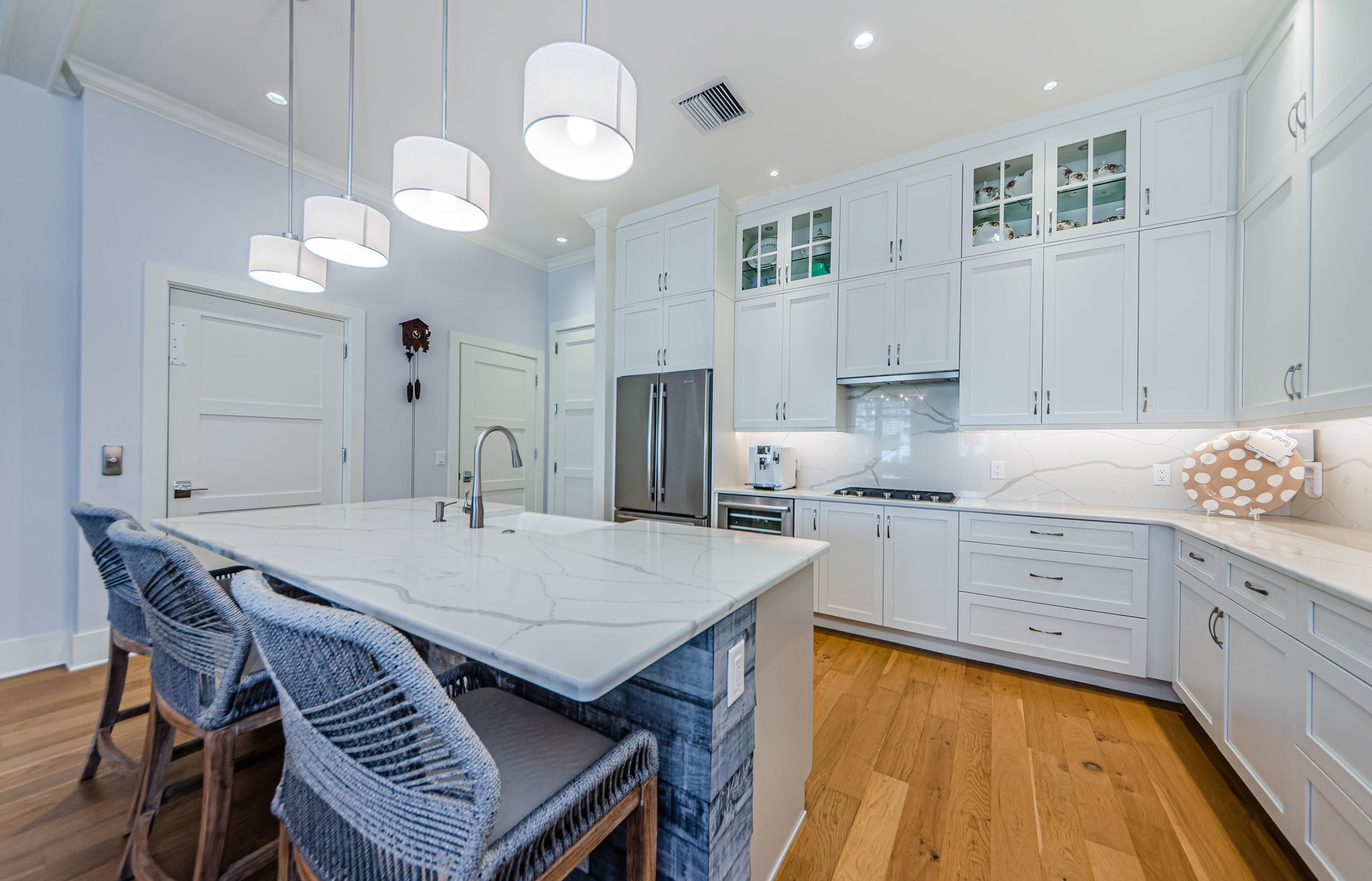 Kitchen 2-2