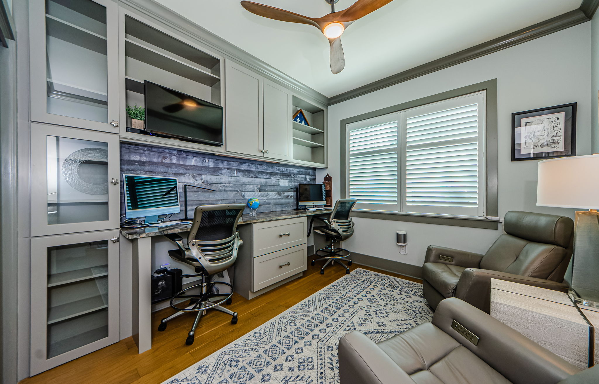 Upper Level Office 1a