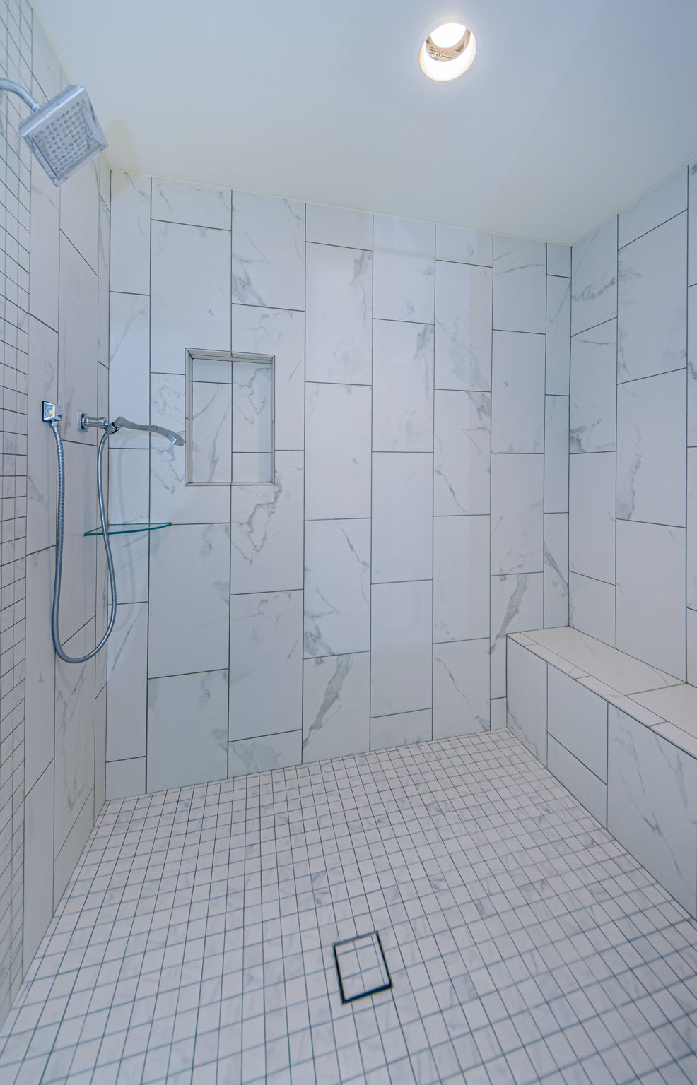 Upper Level Master Bathroom 1c
