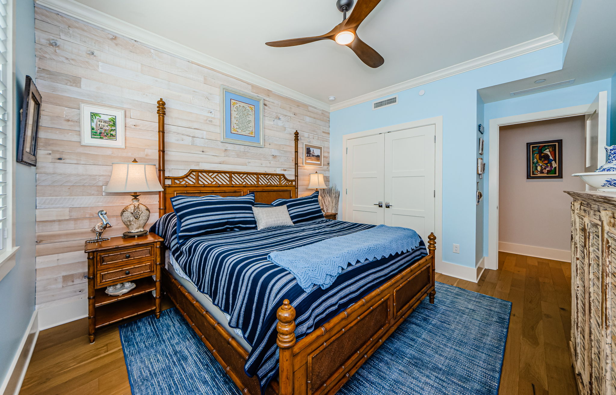 Upper Level Bedroom 3b