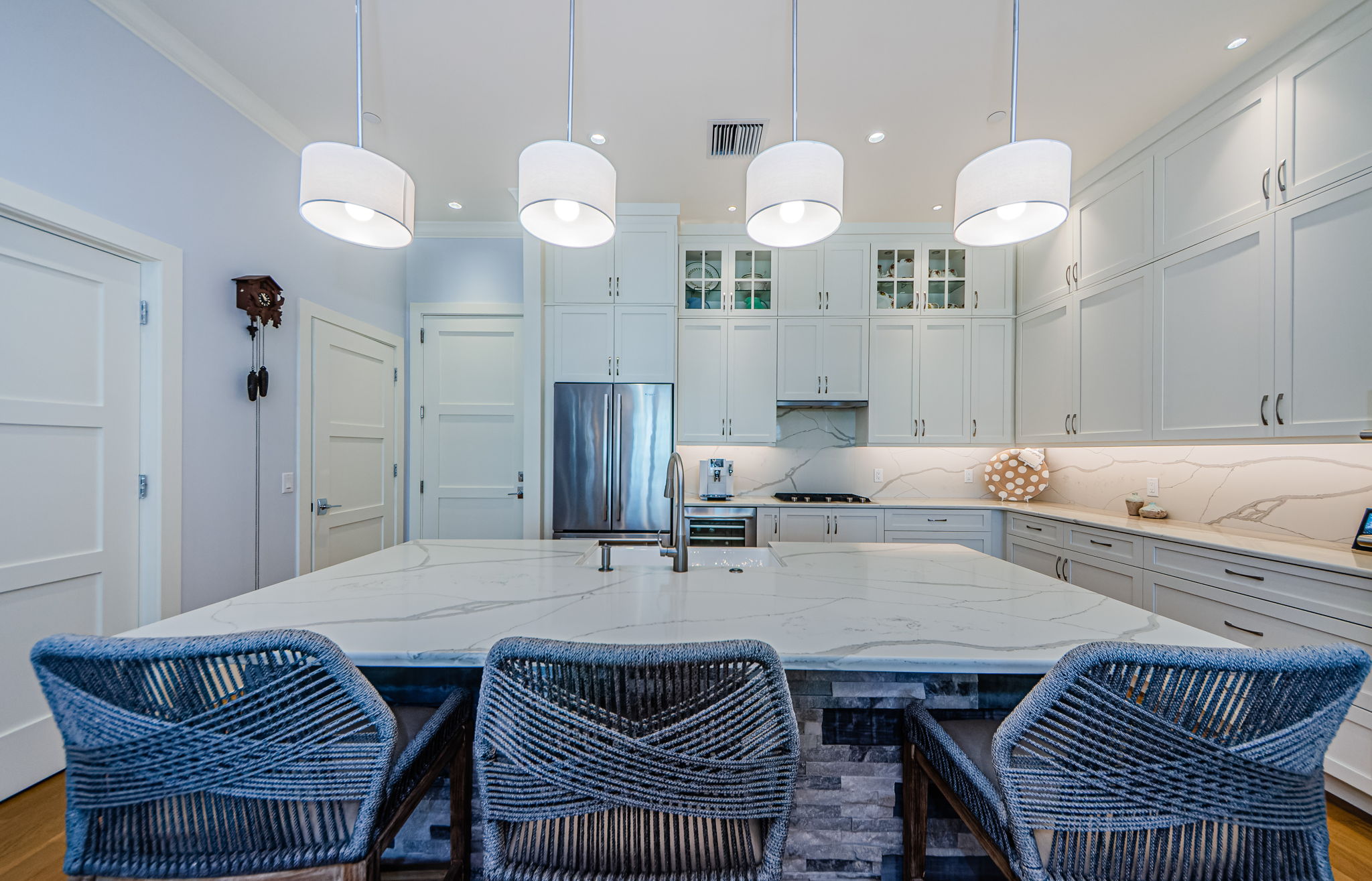 Kitchen 3-2