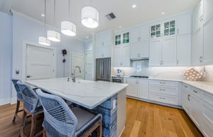 Kitchen 2-2