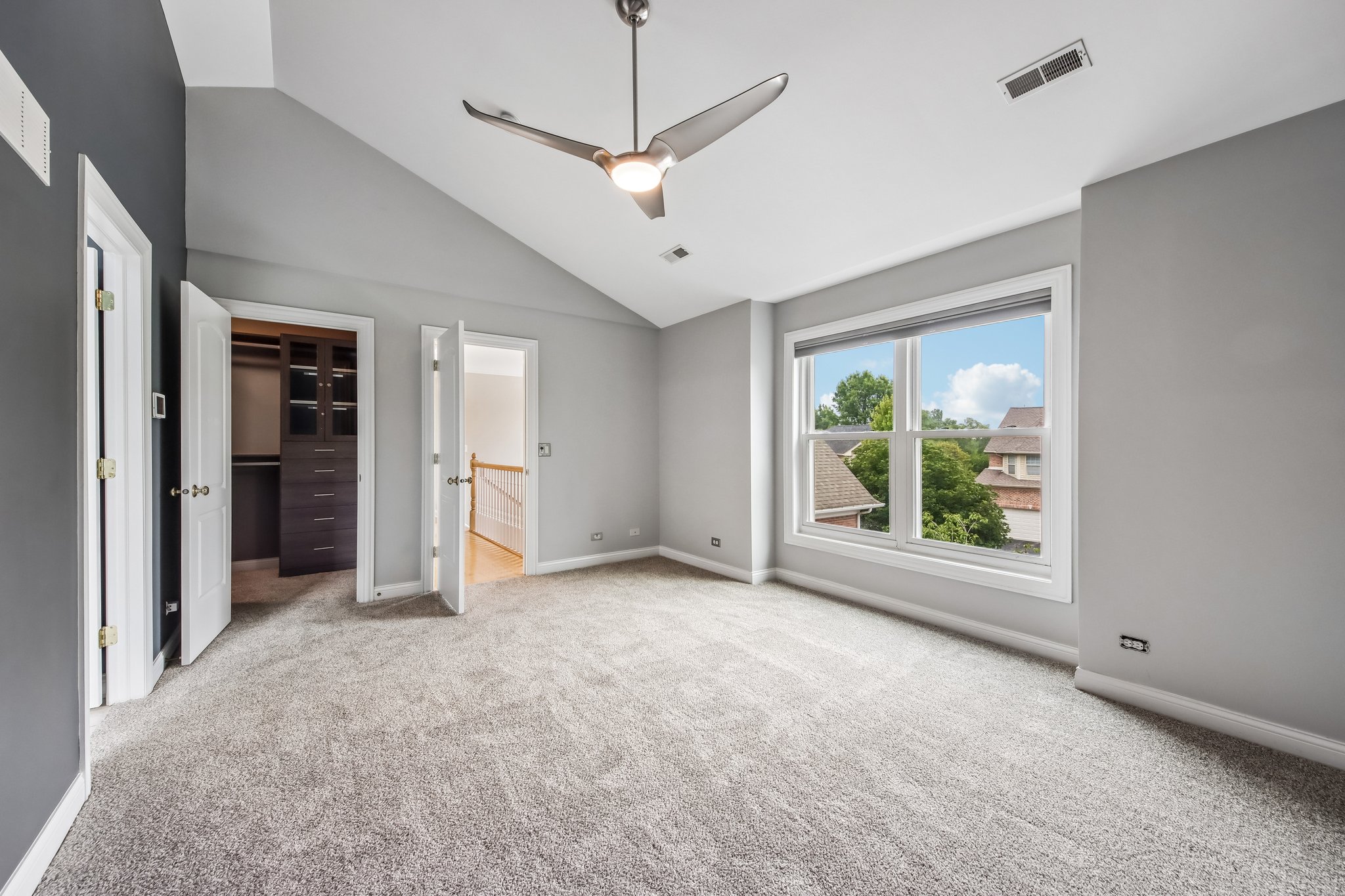 Park Place Cir-S1508-038.jpg