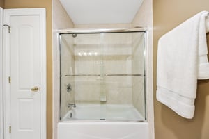Park Place Cir-S1508-029.jpg