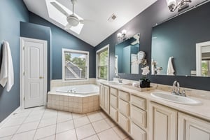 Park Place Cir-S1508-040.jpg