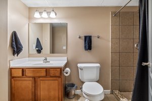 046 - 5 Pueblo Cir, Festus, MO.jpg