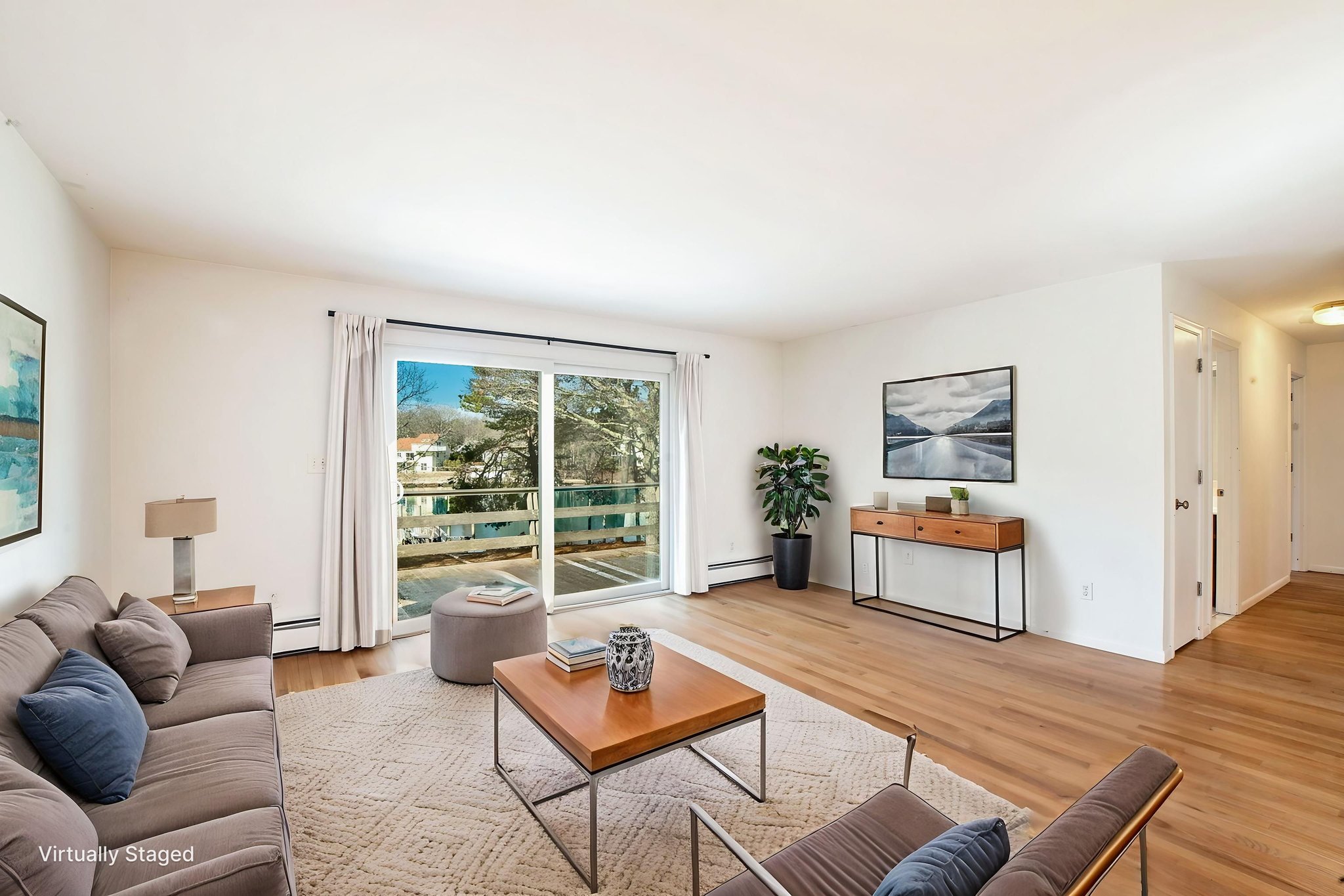 DSC_6122 copy 3 virtually staged.jpeg