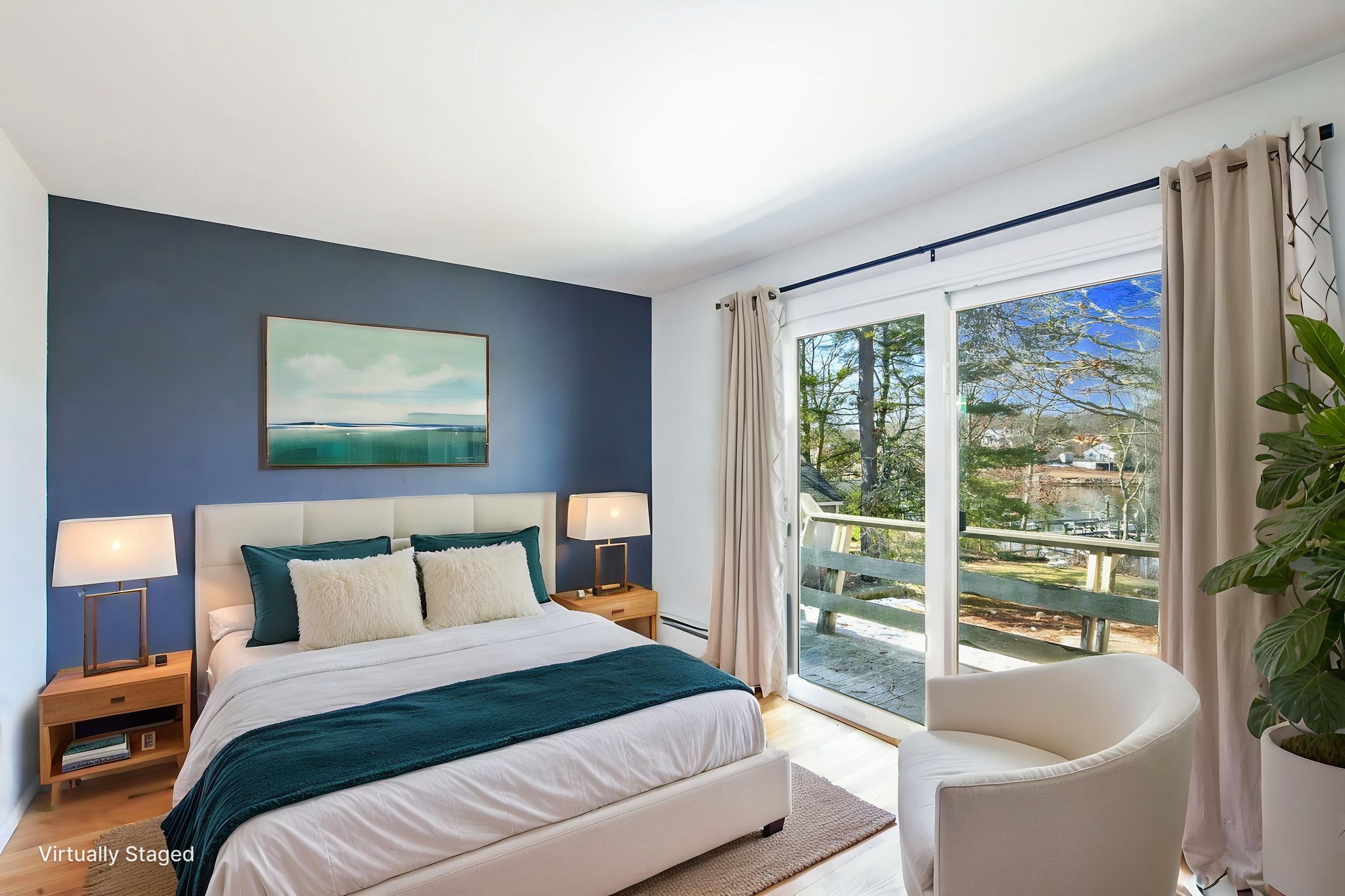 DSC_6306 copy 2 virtually staged.jpeg