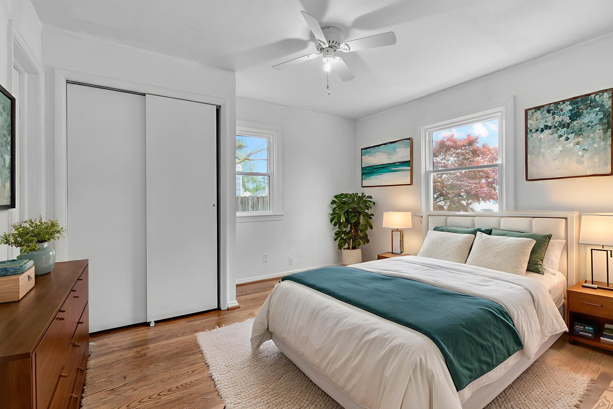 7X2A5270 virtually staged.jpeg