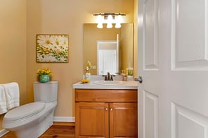 DSC00047 virtually staged.jpeg