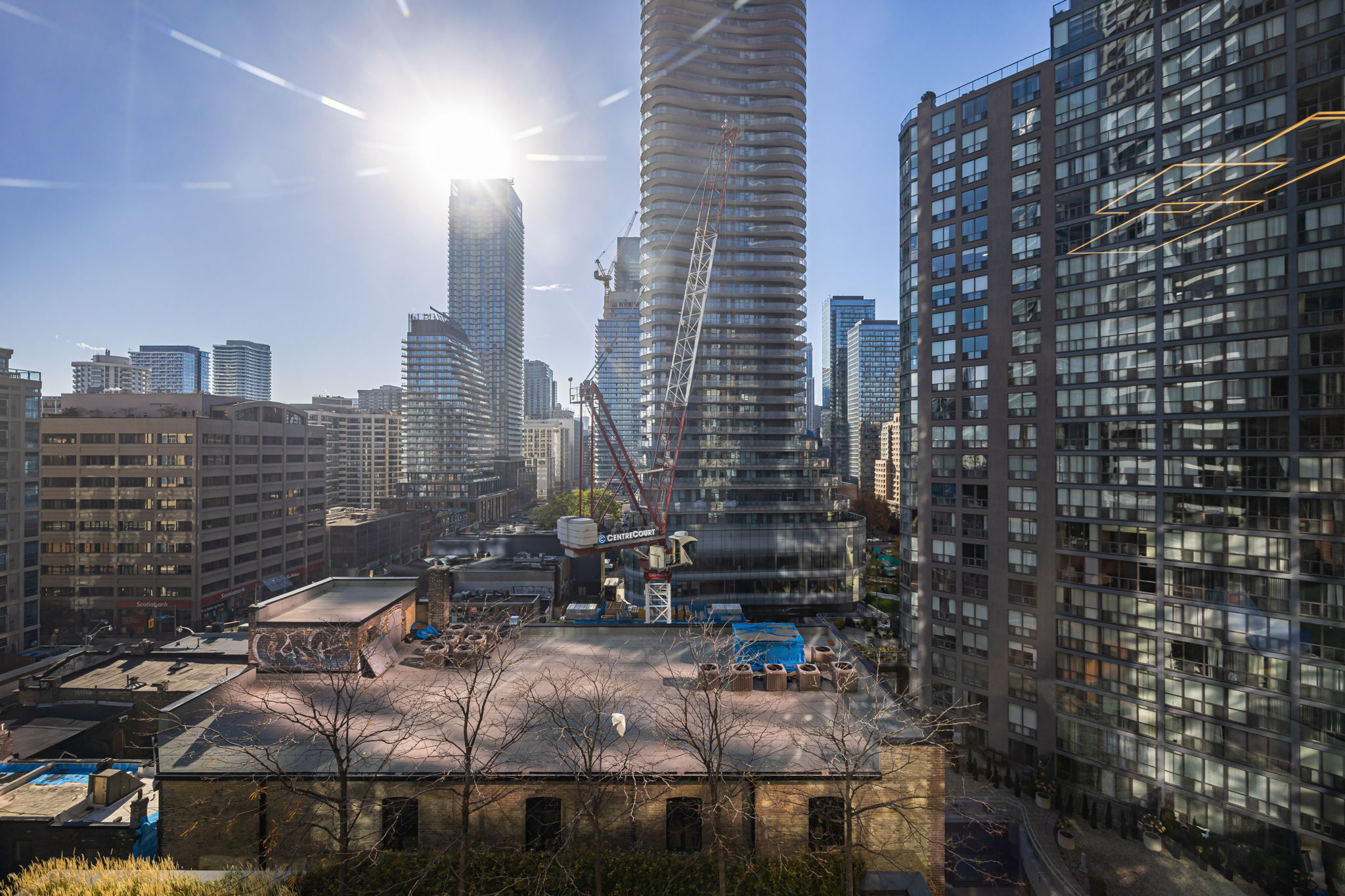Toronto property showcase — delivered property photograph 33