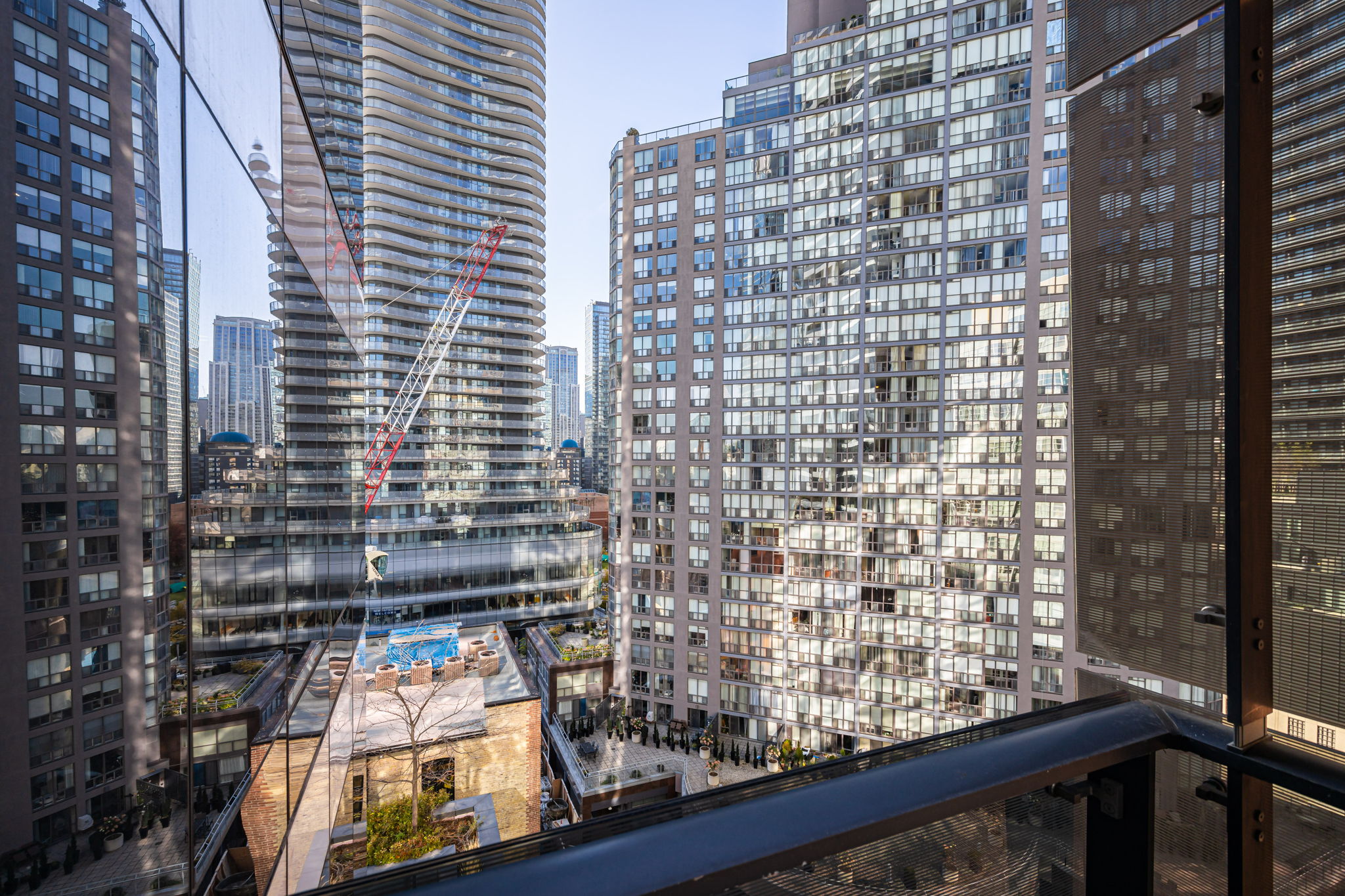 Toronto property showcase — delivered property photograph 31