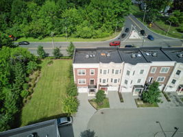  Photo 0
