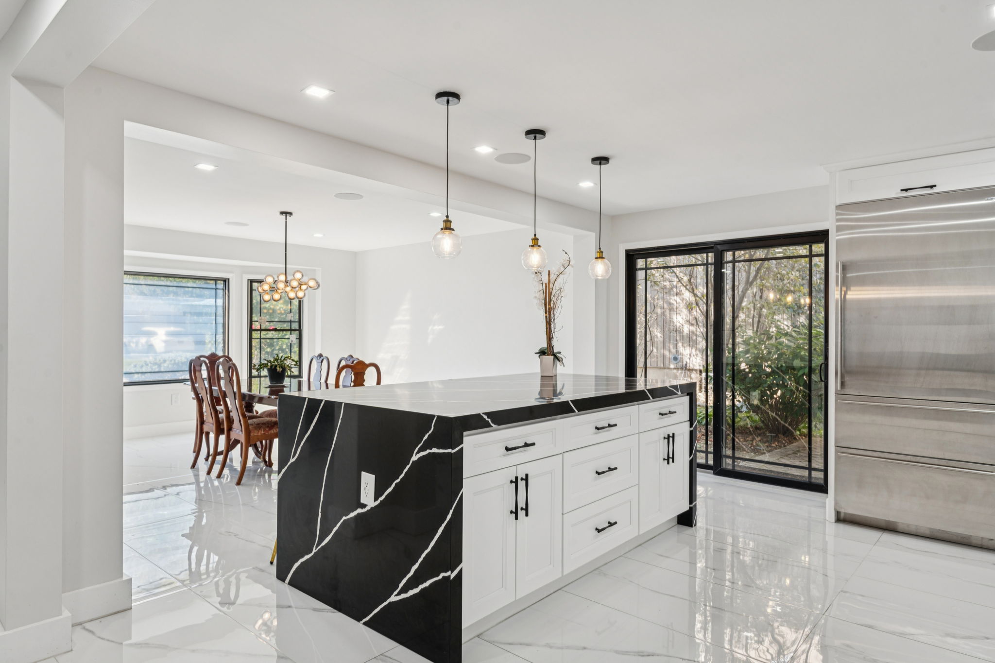 Valley Ln-S2410-014