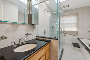 Valley Ln-S2410-024