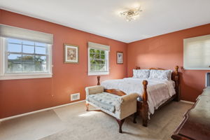 Valley Ln-S2410-026