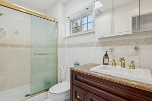 Valley Ln-S2410-030