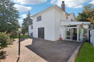 Valley Ln-S2410-Green Grass-039r