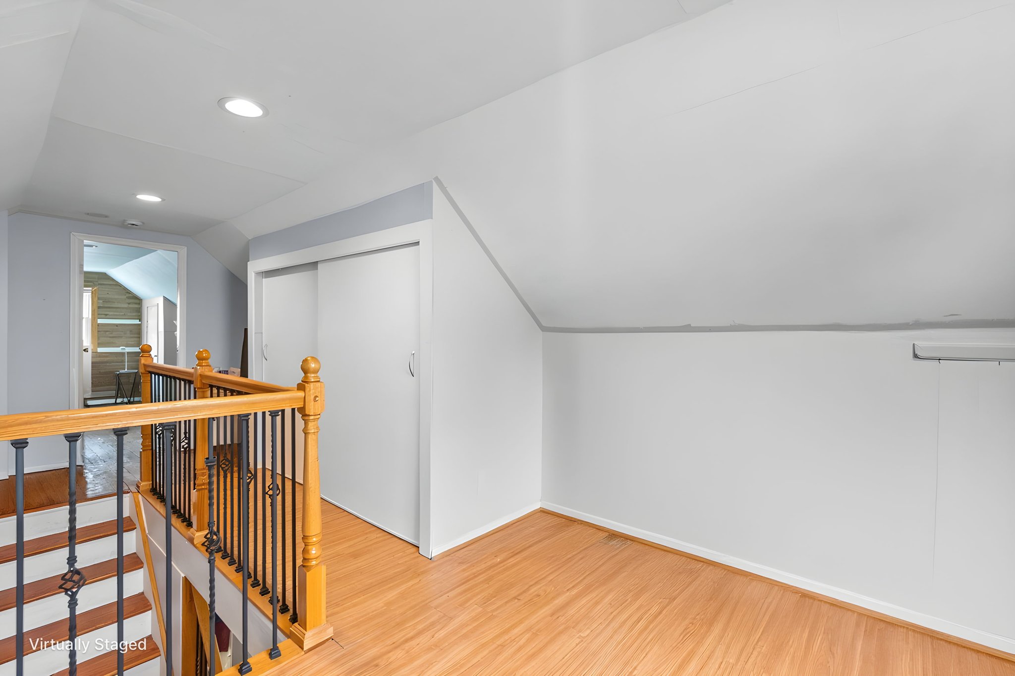 5warthur-7 furniture removed.jpeg