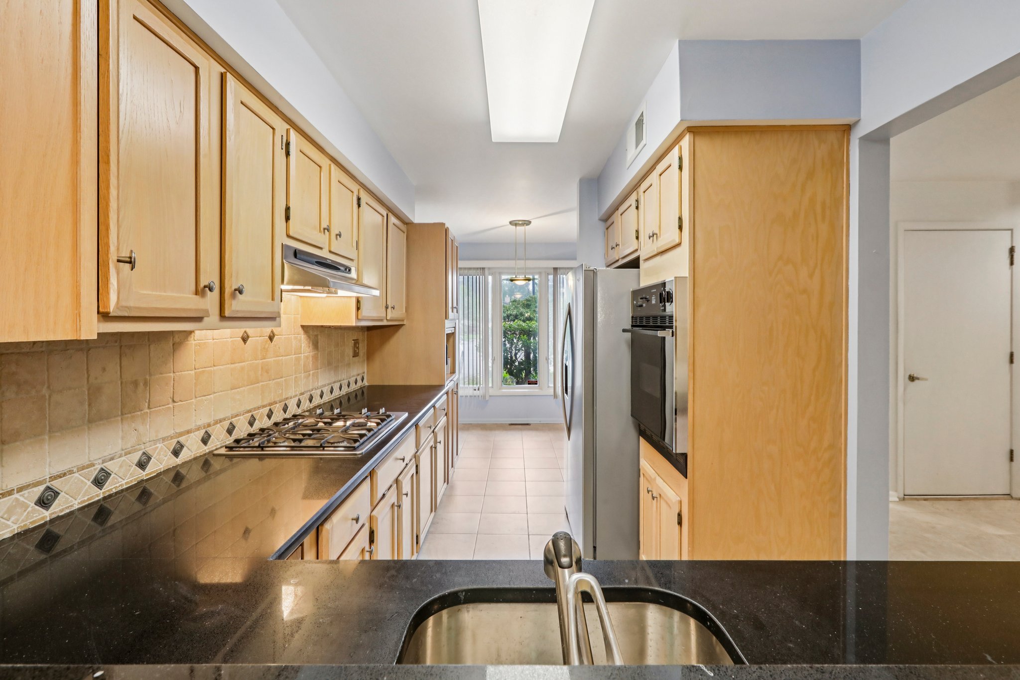 Wedgewood Dr-S2108-016.jpg