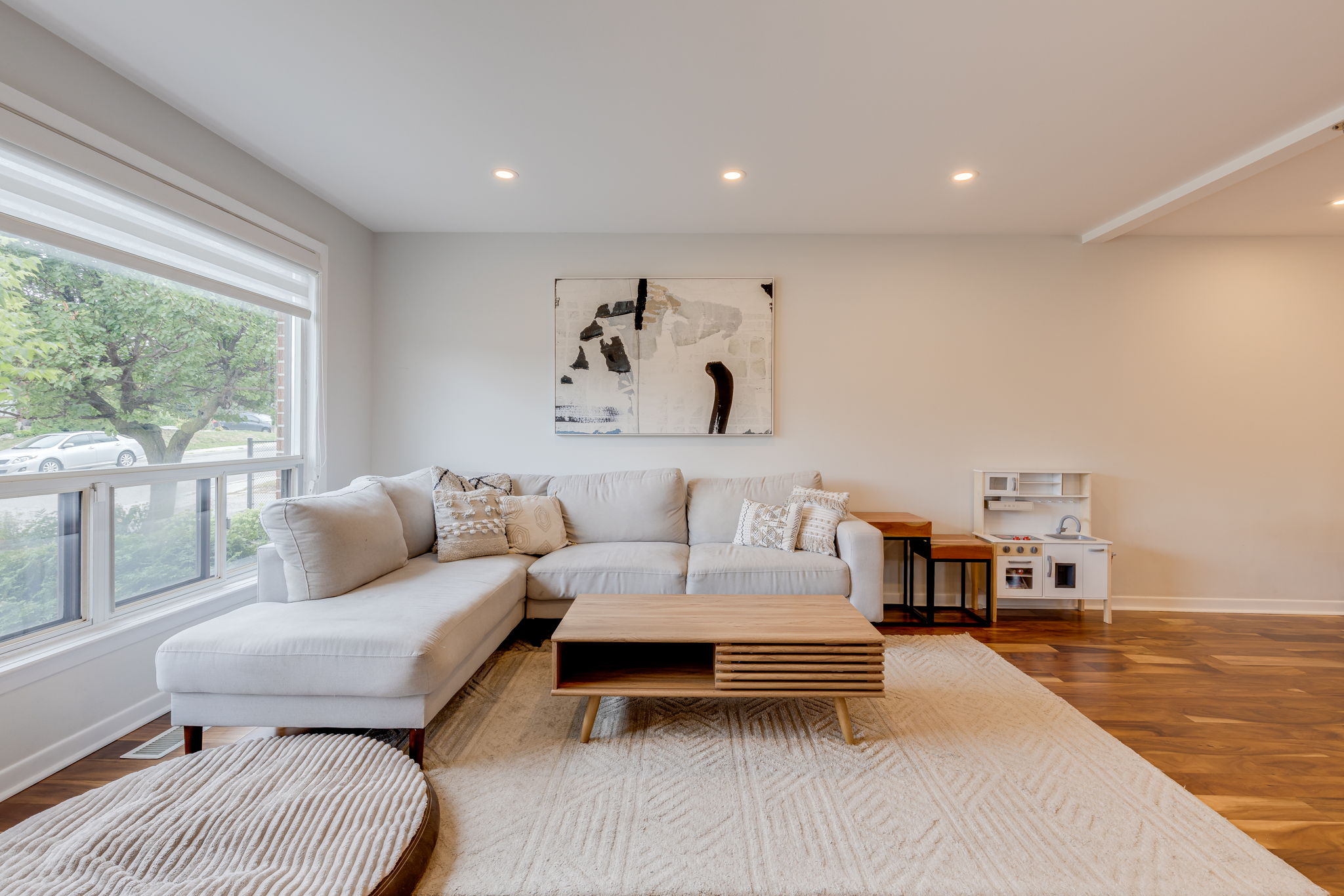 Toronto property showcase — delivered property photograph 2