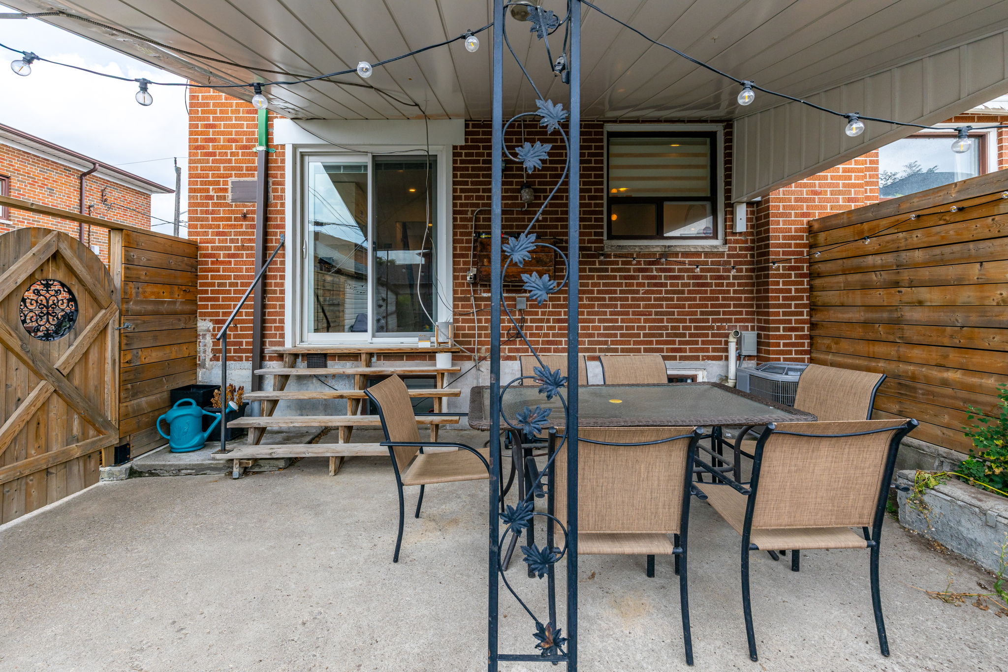 Toronto property showcase — delivered property photograph 29