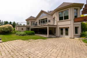  Photo 48