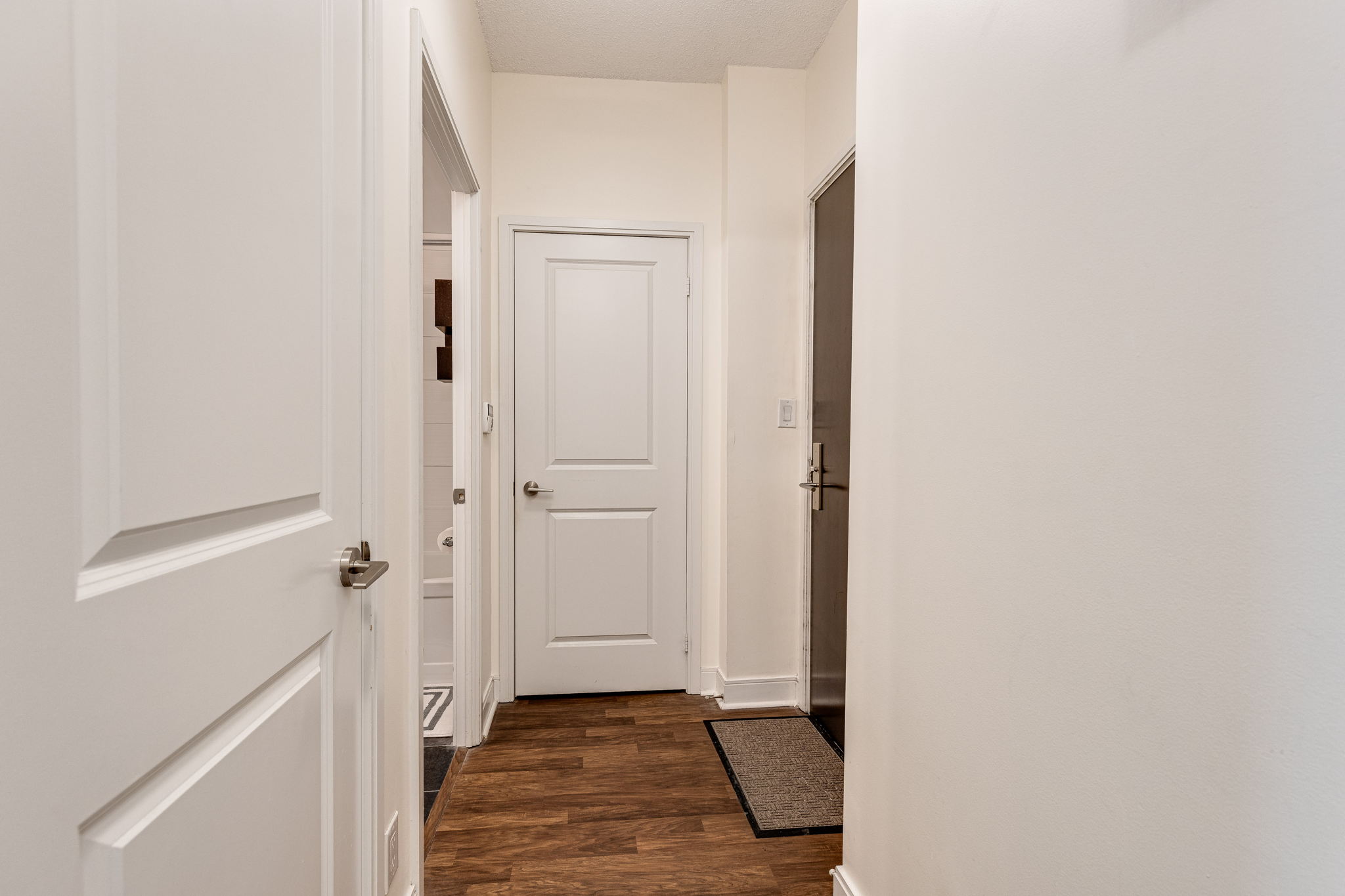 Mississauga property showcase — delivered property photograph 4