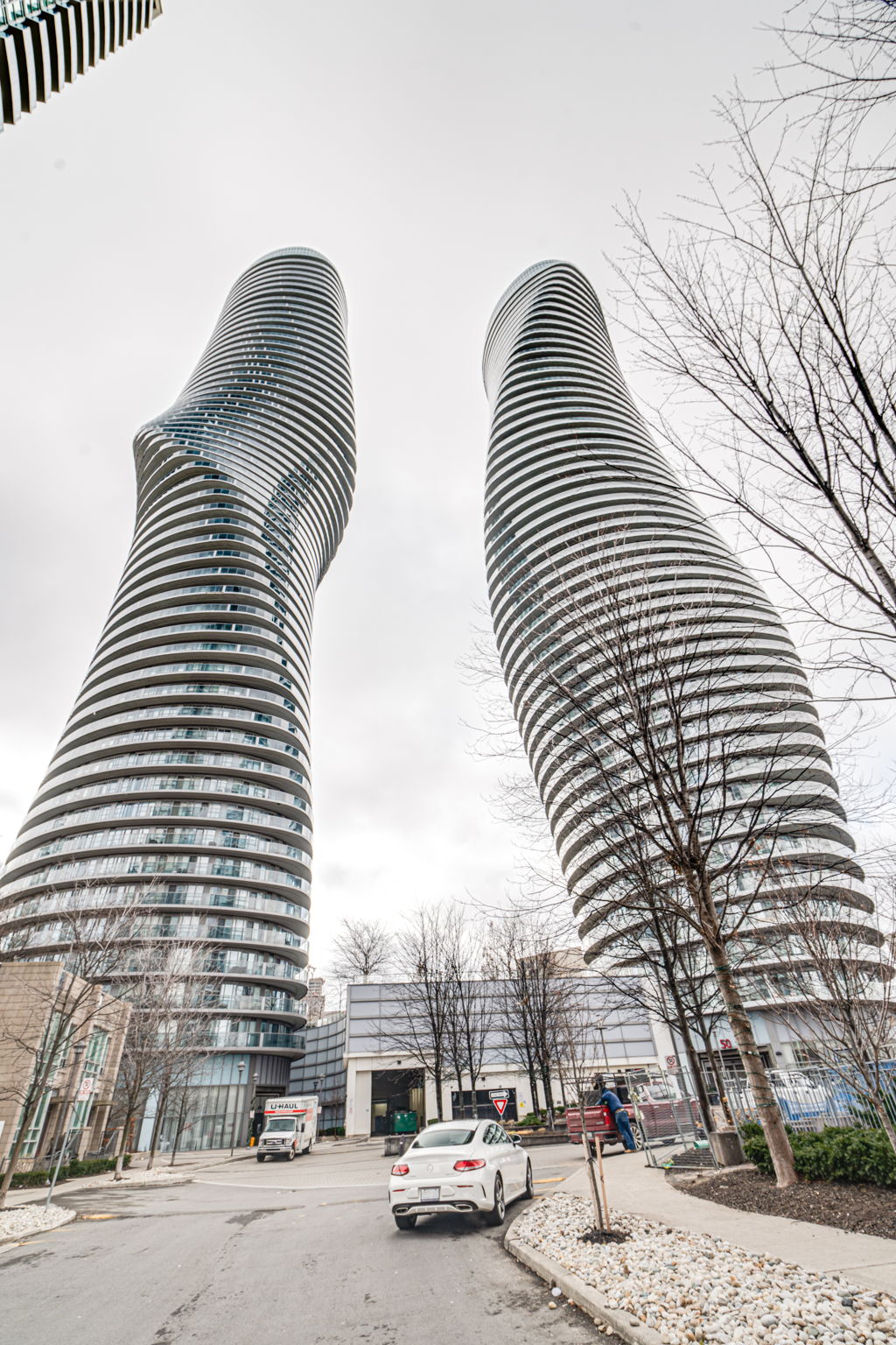 50 Absolute Ave Unit 602 Mississauga, ON L4Z 0A8