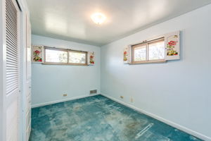  Photo 36