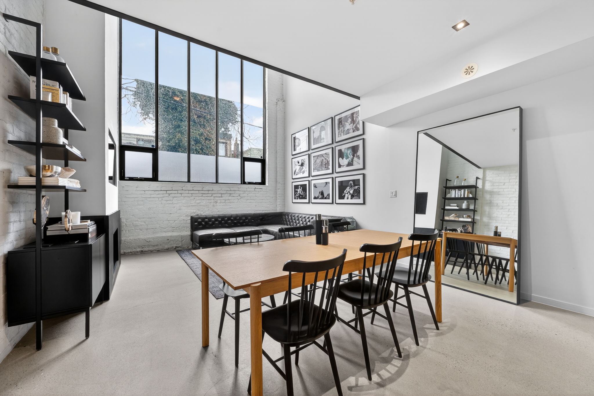 50 Bartlett Ave Unit 7 Toronto, ON M6H 3E6