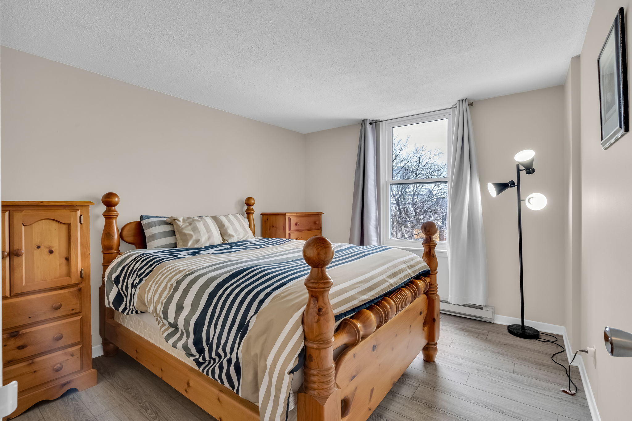 Burnside Ave 309 Ottawa | InsideOut Media