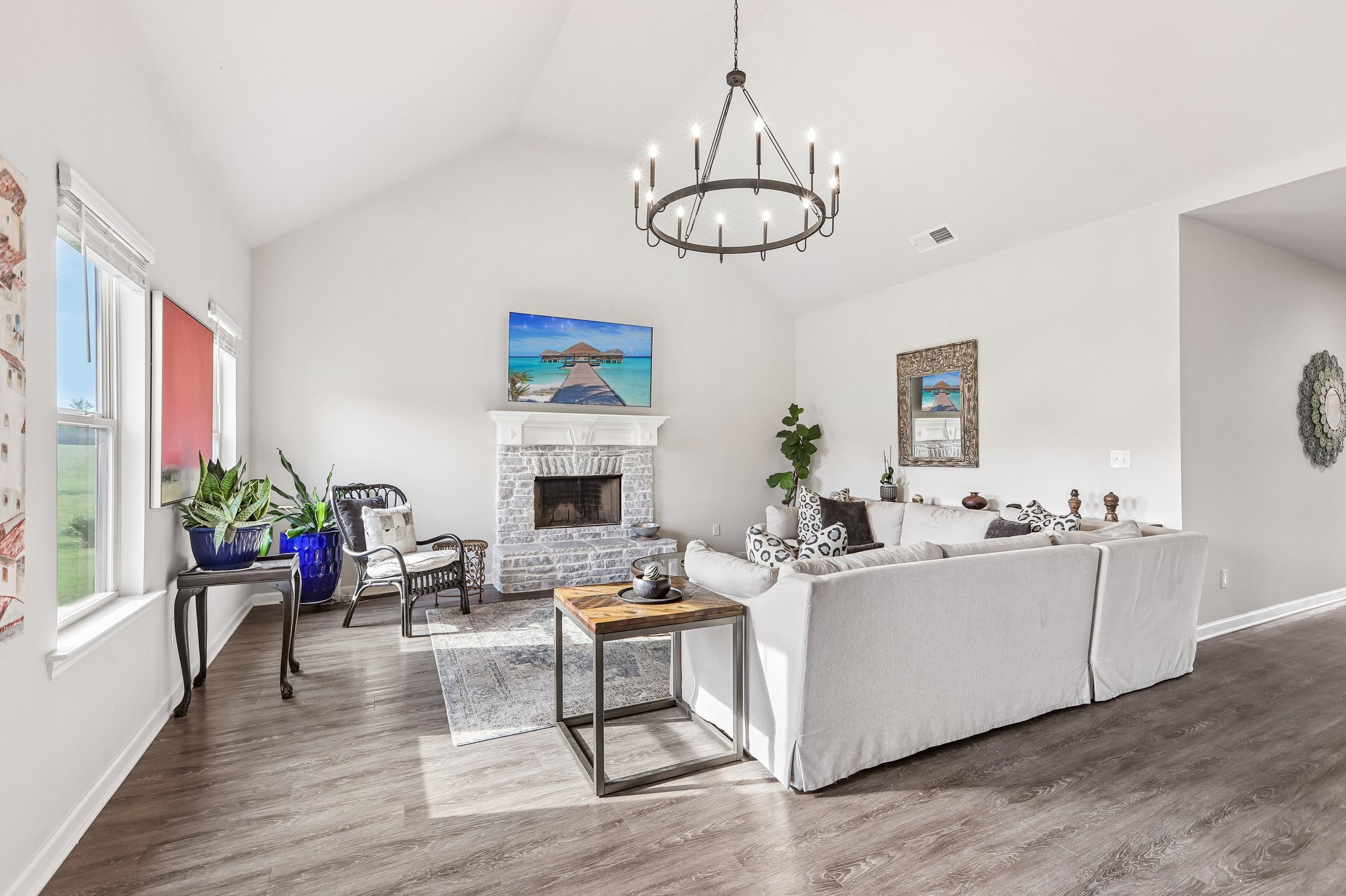 Chapman Farm Rd-S2304-004.jpg