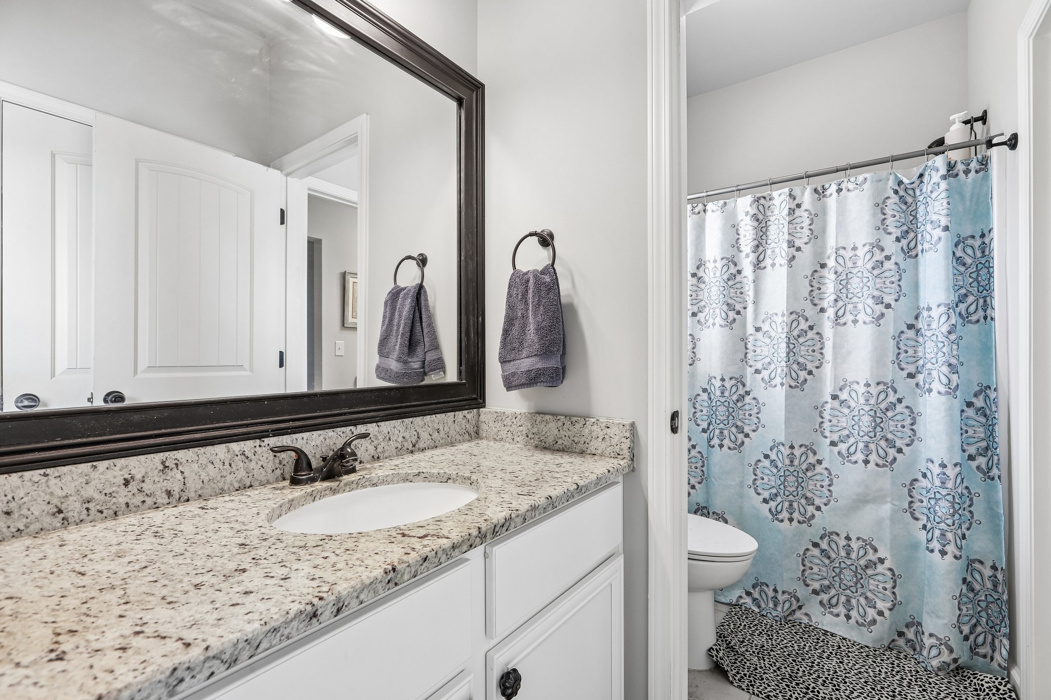 Chapman Farm Rd-S2304-024.jpg