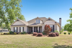 Chapman Farm Rd-S2304-002.jpg